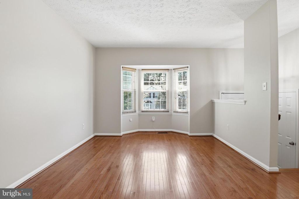 Image 3 of property listing at 7718 ORA CT, Greenbelt, MD 20770