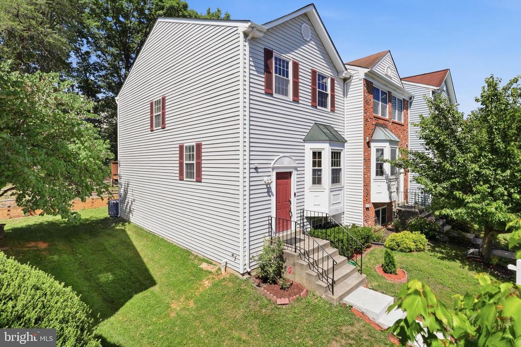 Image 32 of property listing at 7718 ORA CT, Greenbelt, MD 20770