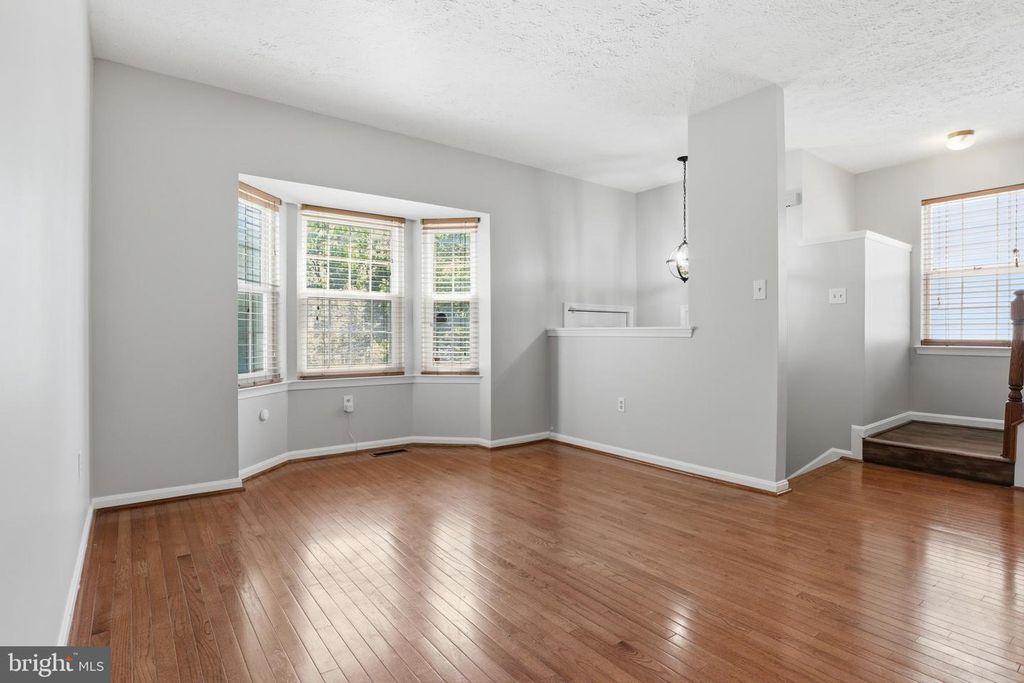 Image 4 of property listing at 7718 ORA CT, Greenbelt, MD 20770