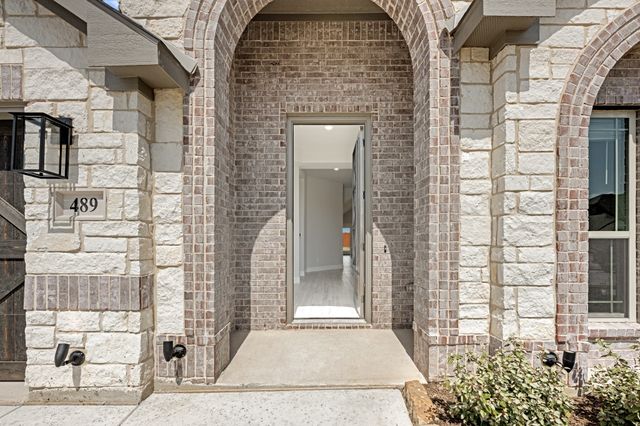489 Red Maple Road, Waxahachie, TX 75165
