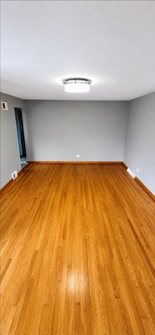 3000 N Neenah Avenue, Chicago, IL 60634