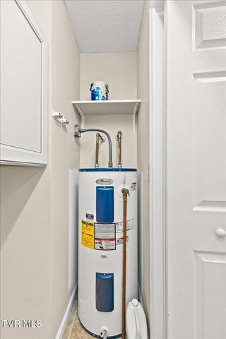 703 North Main Street Apt 3, Elizabethton, TN 37643