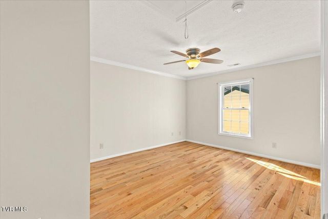 703 North Main Street Apt 3, Elizabethton, TN 37643