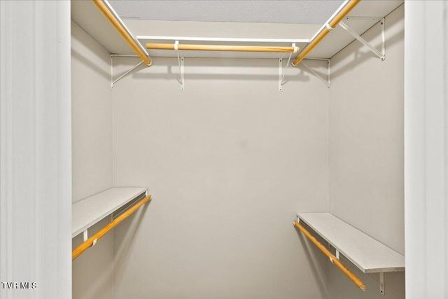 703 North Main Street Apt 3, Elizabethton, TN 37643