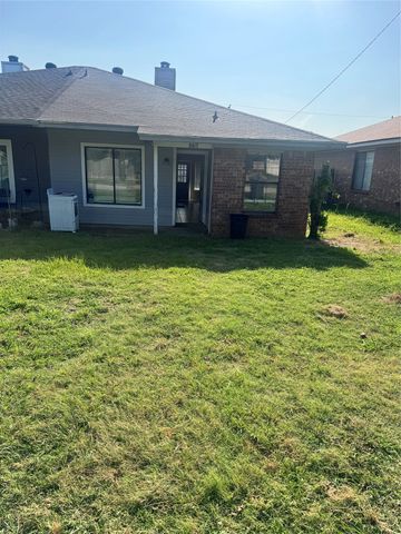 5617 Mansfield Road, Arlington, TX 76017