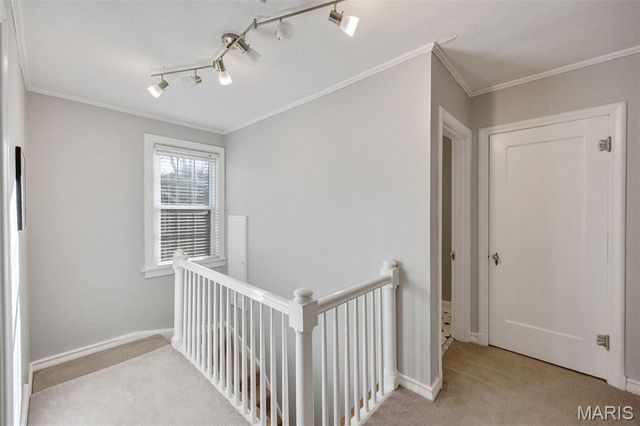 350 Rosedale Place, Webster Groves, MO 63119