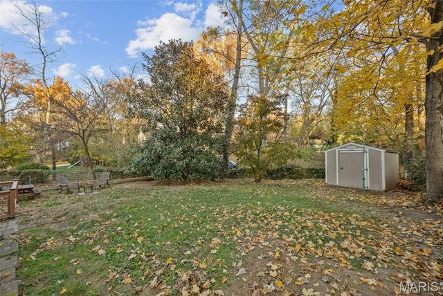 350 Rosedale Place, Webster Groves, MO 63119