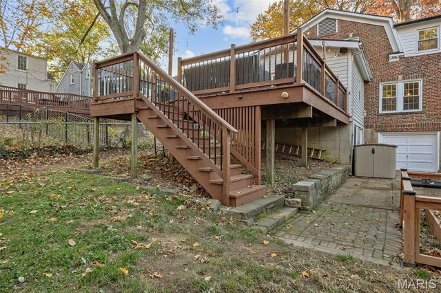 350 Rosedale Place, Webster Groves, MO 63119