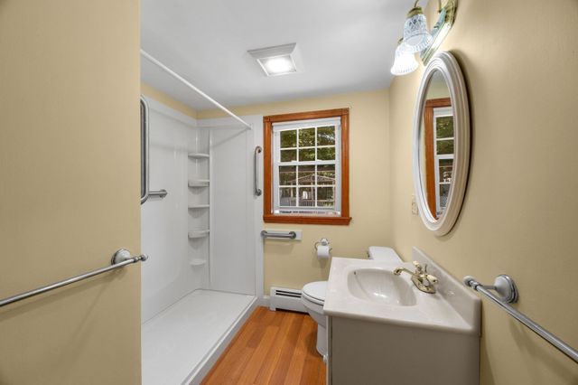 87 Vidal Ave, Falmouth, MA 02536