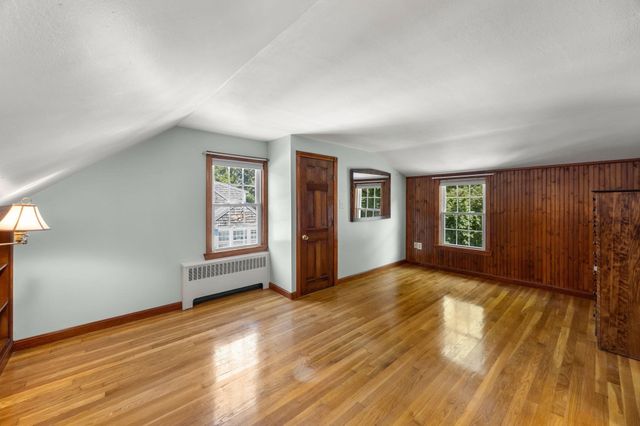 87 Vidal Ave, Falmouth, MA 02536