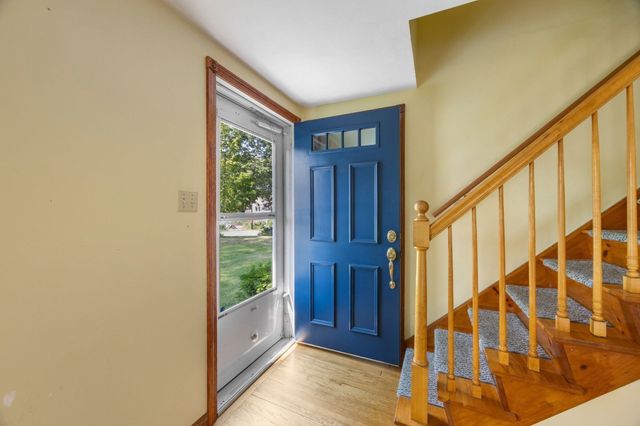 87 Vidal Ave, Falmouth, MA 02536