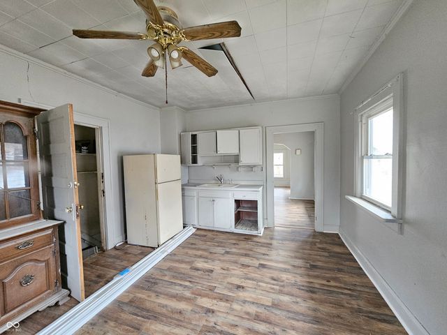 1324 J Avenue, New Castle, IN 47362
