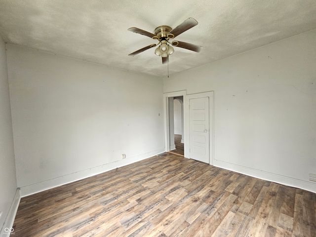 1324 J Avenue, New Castle, IN 47362