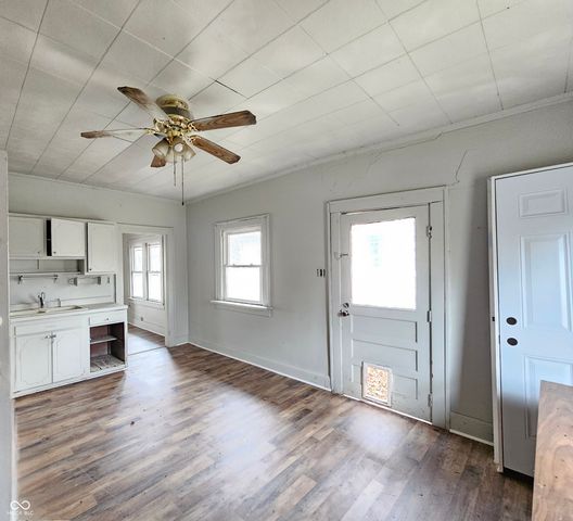 1324 J Avenue, New Castle, IN 47362