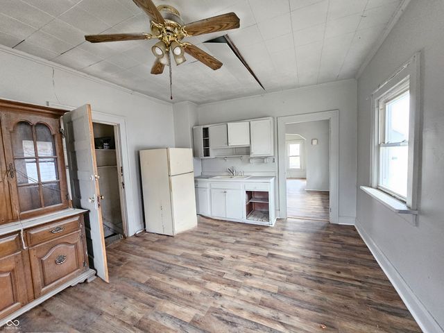 1324 J Avenue, New Castle, IN 47362
