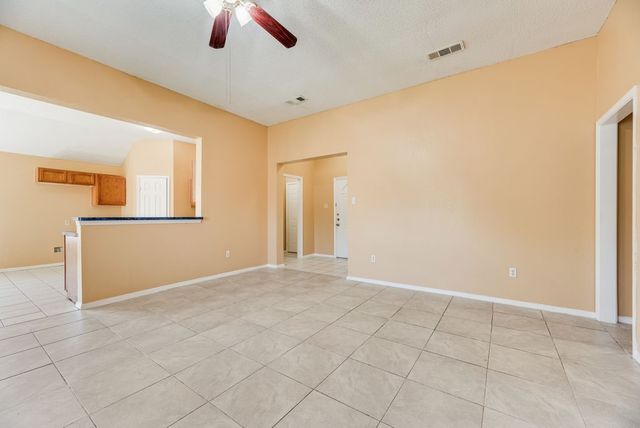 1019 Balkan Drive, Lancaster, TX 75134