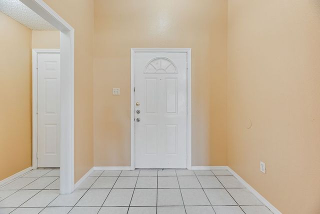 1019 Balkan Drive, Lancaster, TX 75134