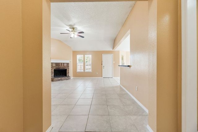1019 Balkan Drive, Lancaster, TX 75134