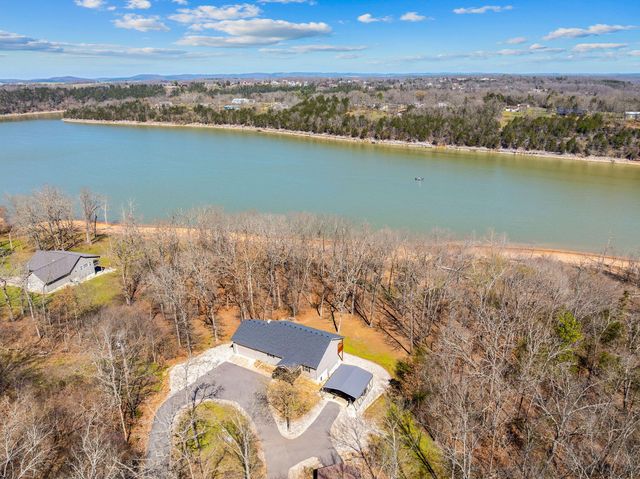 27345 Farm Road 1250, Golden, MO 65658