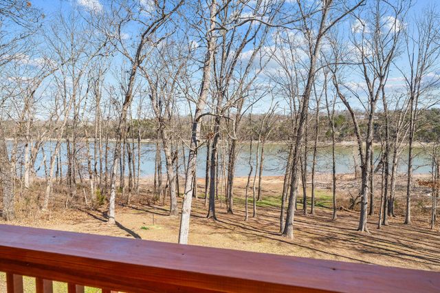 27345 Farm Road 1250, Golden, MO 65658