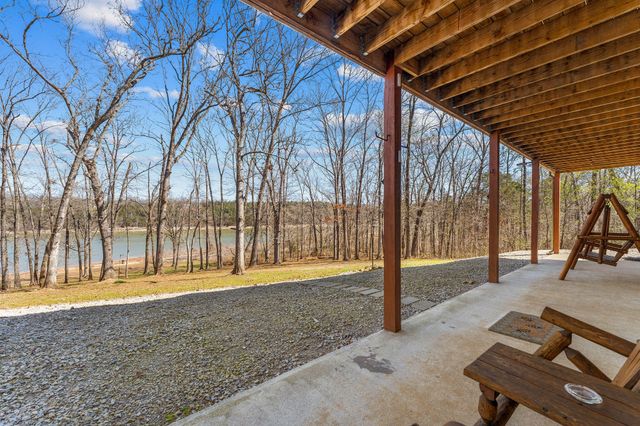 27345 Farm Road 1250, Golden, MO 65658