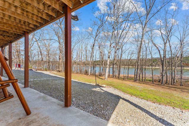 27345 Farm Road 1250, Golden, MO 65658