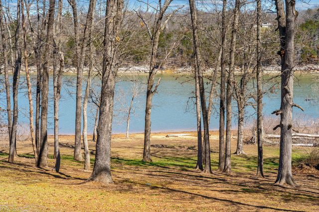 27345 Farm Road 1250, Golden, MO 65658