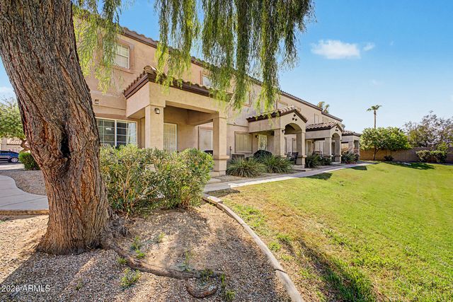 125 S 56TH Street 1, Mesa, AZ 85206