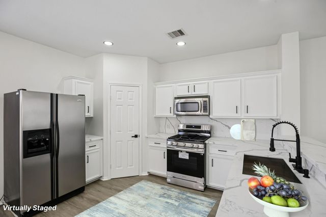 1705 Stuart Street, Houston, TX 77004