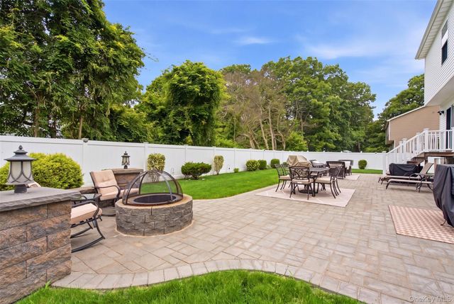 96 Main Avenue, Mastic, NY 11950