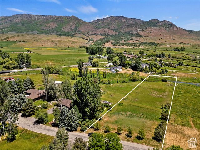 1762 E 6250 N 5, Eden, UT 84310