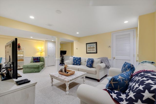 75 Trout Brook Rd, Barnstable, MA 02635