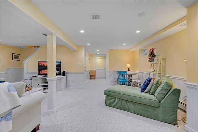 75 Trout Brook Rd, Barnstable, MA 02635