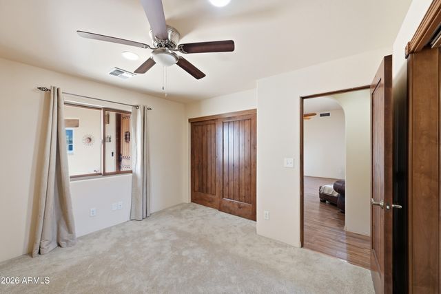 9121 W QUAIL Trail W, Queen Creek, AZ 85144