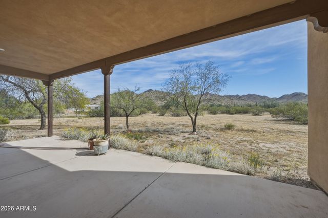 9121 W QUAIL Trail W, Queen Creek, AZ 85144
