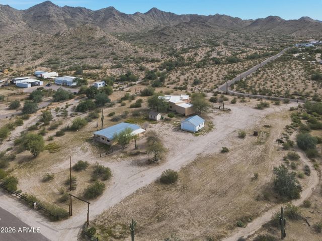 9121 W QUAIL Trail W, Queen Creek, AZ 85144