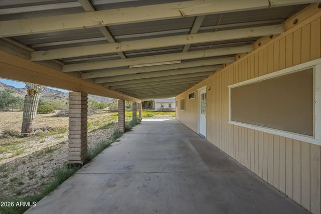 9121 W QUAIL Trail W, Queen Creek, AZ 85144