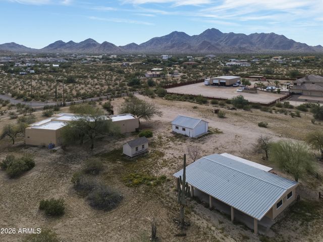 9121 W QUAIL Trail W, Queen Creek, AZ 85144