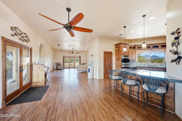 9121 W QUAIL Trail W, Queen Creek, AZ 85144