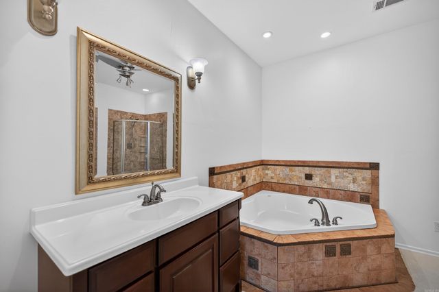 51 Salvatierra Way, Hot Springs Village, AR 71909