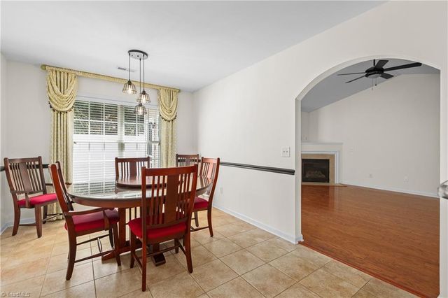 1595 Langdon Village Drive, Clemmons, NC 27012