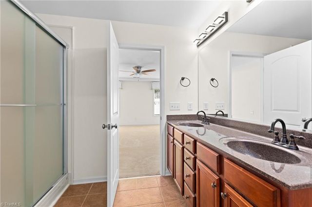 1595 Langdon Village Drive, Clemmons, NC 27012