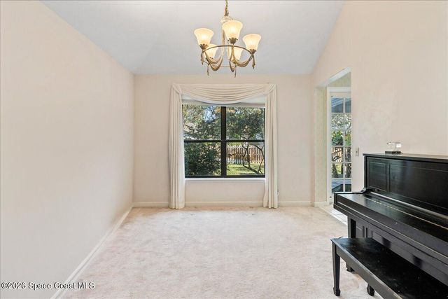 594 Hummingbird Drive, Indialantic, FL 32903