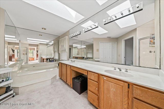 594 Hummingbird Drive, Indialantic, FL 32903