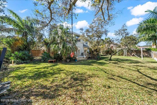 594 Hummingbird Drive, Indialantic, FL 32903