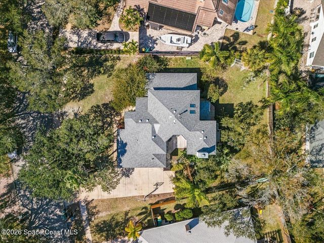 594 Hummingbird Drive, Indialantic, FL 32903