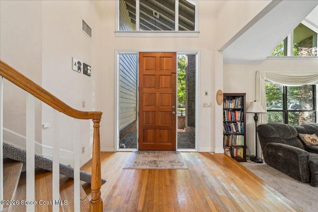 594 Hummingbird Drive, Indialantic, FL 32903