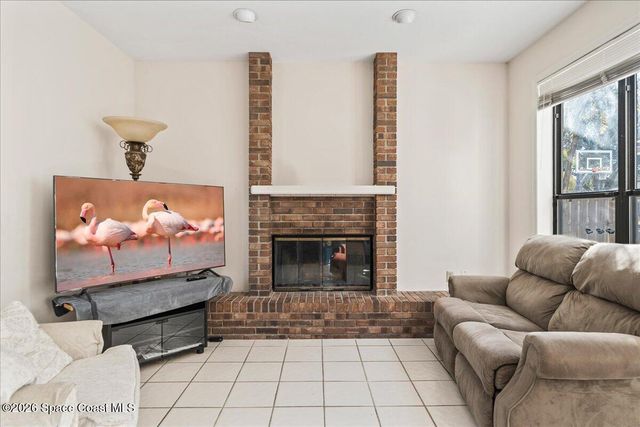 594 Hummingbird Drive, Indialantic, FL 32903