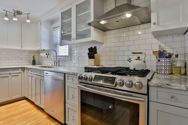 84 Central St, Georgetown, MA 01833