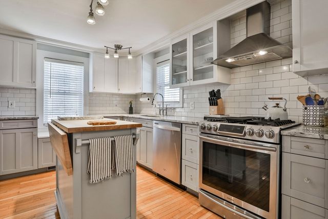 84 Central St, Georgetown, MA 01833